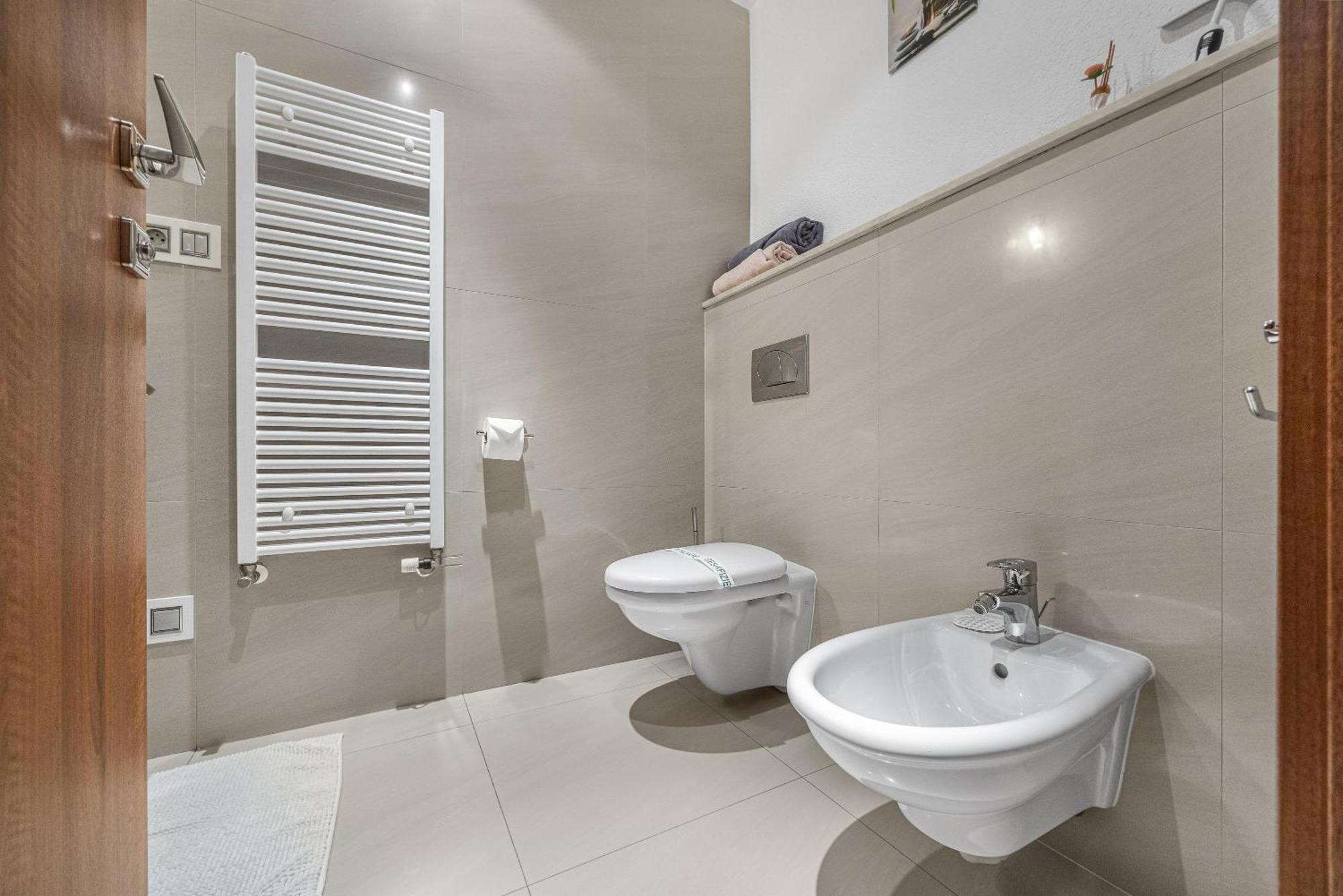 Revon Business Apartment 48 Dunajska Bratysława Zewnętrze zdjęcie